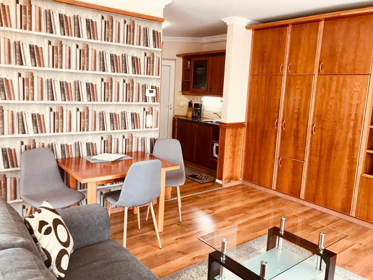 Cafe Relax Apartments Hévíz Eksteriør billede